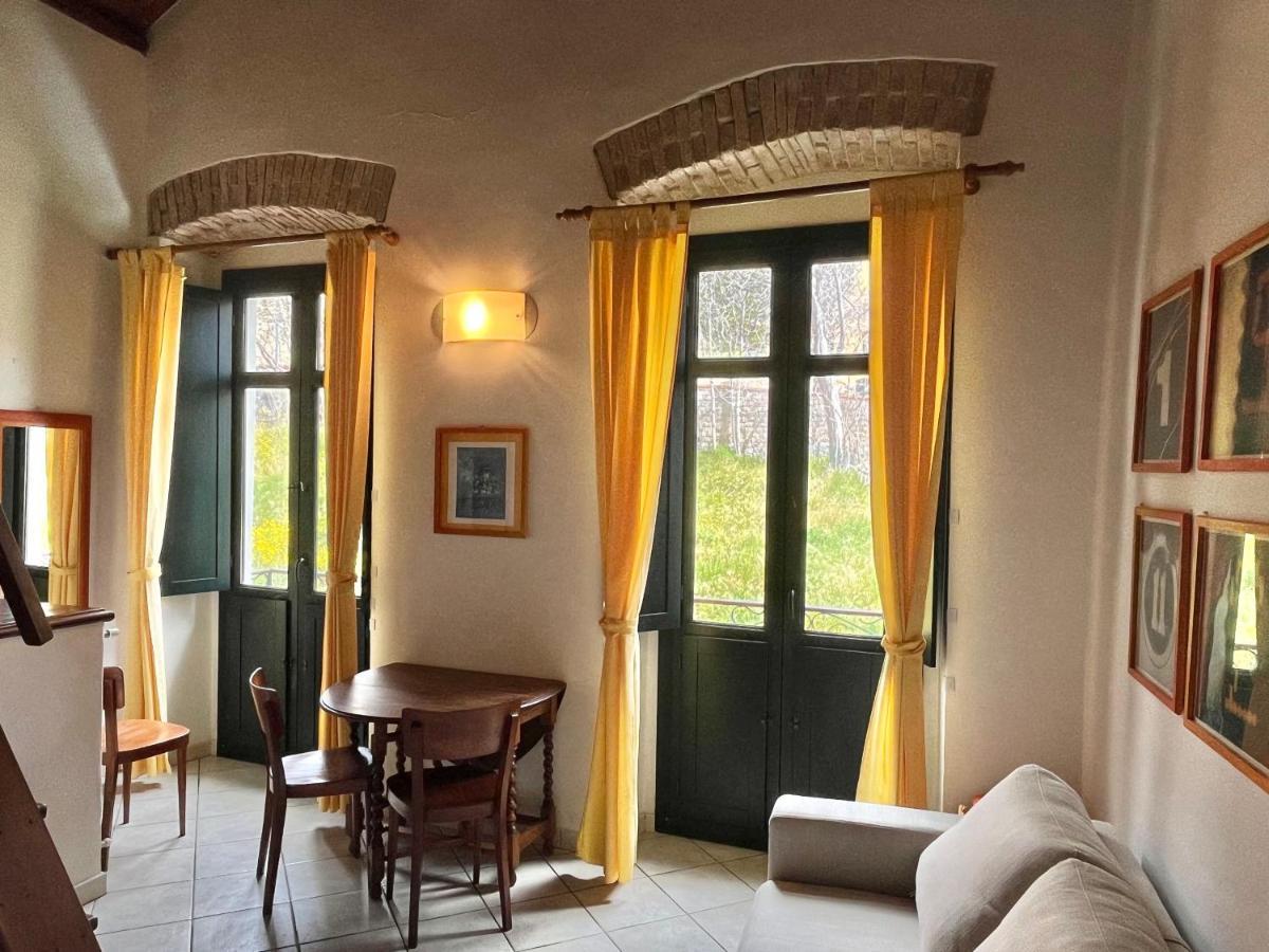 La Casa Gialla Cagliari Exterior foto