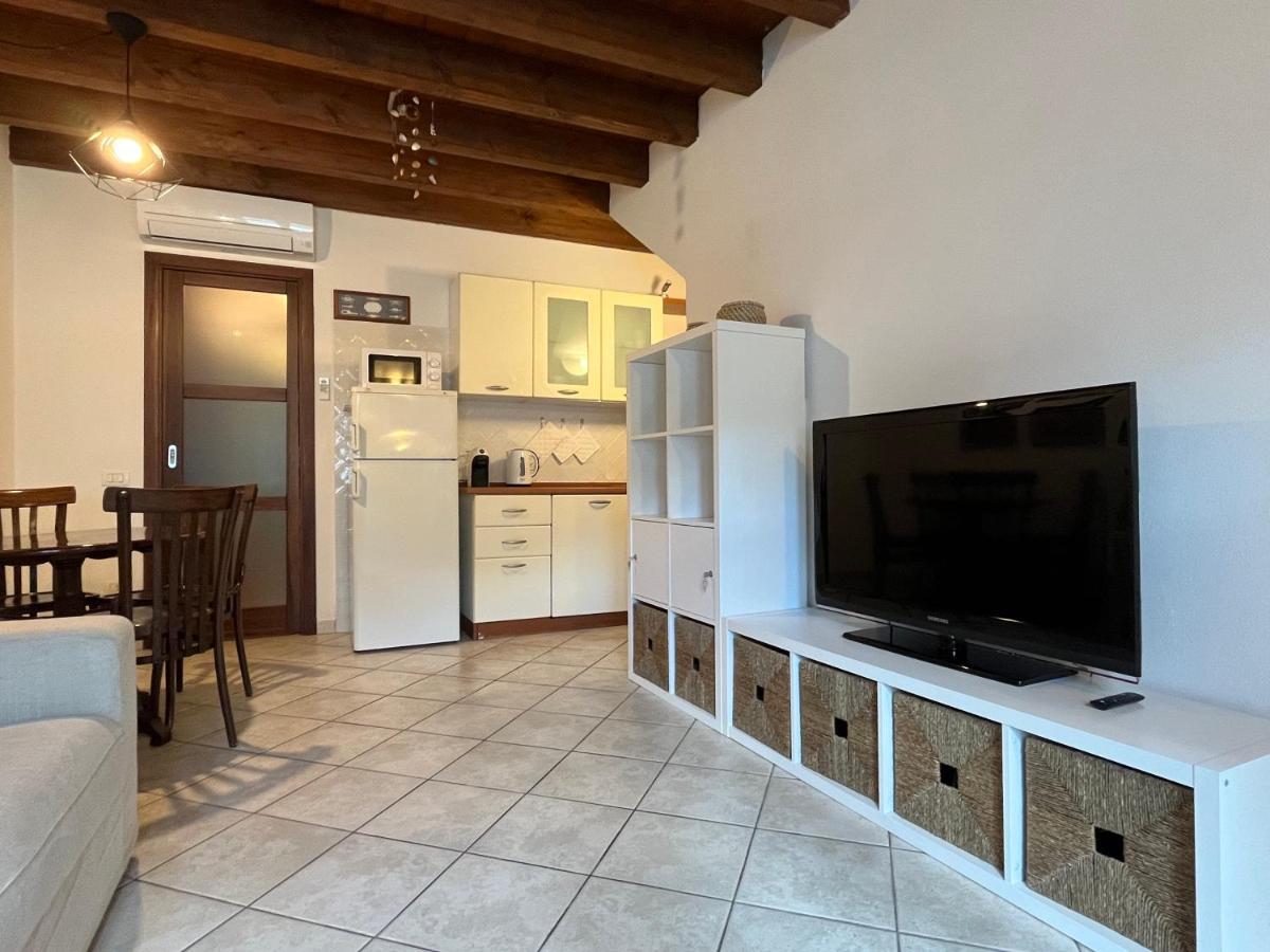 La Casa Gialla Cagliari Exterior foto